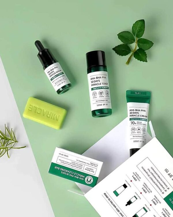 Some by Mi AHA.BHA.PHA 30 Days Miracle Starter Kit 4 Pcs Set (Toner 30ml+Serum 10ml+Cream 20g+Cleansing Bar 25g)